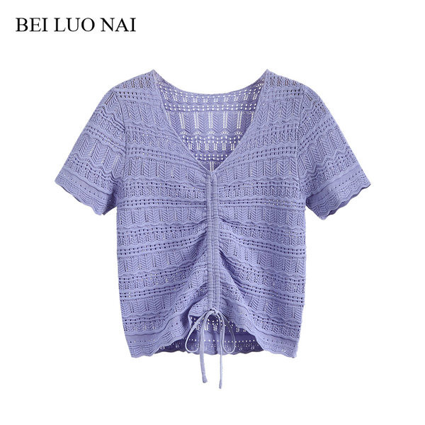 Модерна дамска блуза с шпиц деколте и връзки