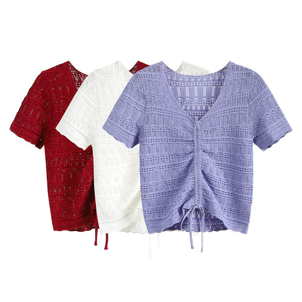 Модерна дамска блуза с шпиц деколте и връзки