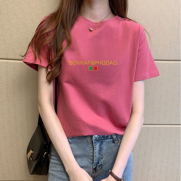 Нов модел дамска тениска с обло деколте и надпис