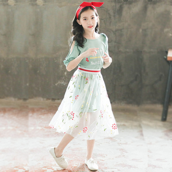 Модерен комплект за момичета