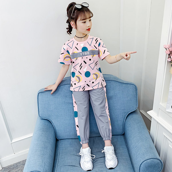 Спортно-ежедневен сет за момичета тениска къс ръкав и долнище с кант