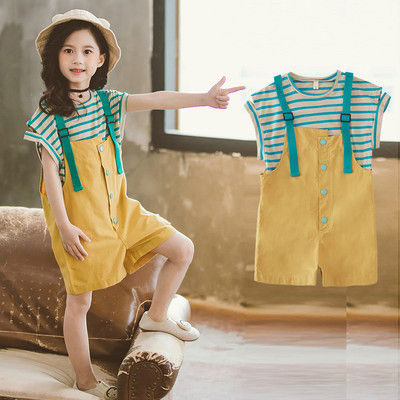 Детски комплект от две части -гащеризон и тениска за момичета