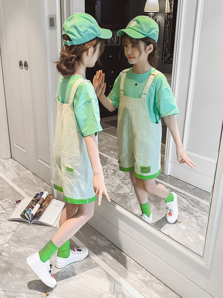 Детски комплект за момичета -две части