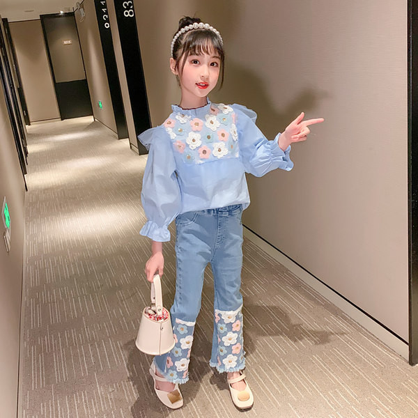 Модерен детски комплект с флорални мотиви 