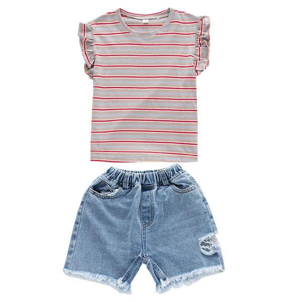 Ежедневен детски комплект за момичета -раирана блуза и къси дънки