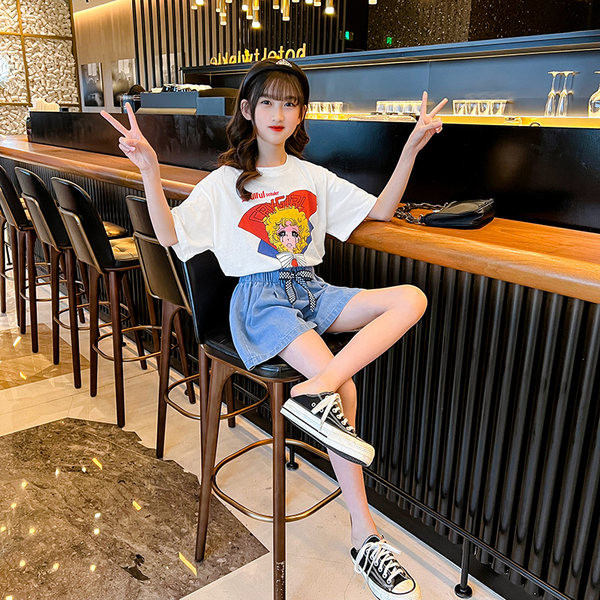 Ежедневен комплект за момичета от 2 части с апликация