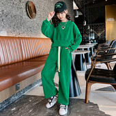 Спортен детски комплект - дълъг панталон и блуза