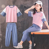 Детски комплект от две части тениска и долнище с ластик на крачолите