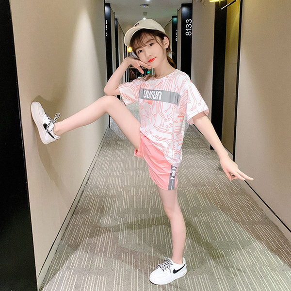 Детски комплект - тениска и къс панталон