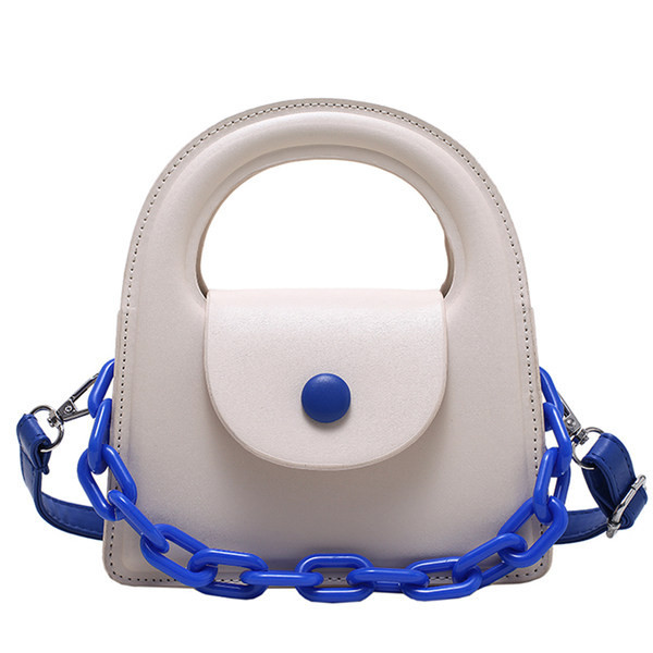 Дамска мини чанта от еко кожа с метална верига