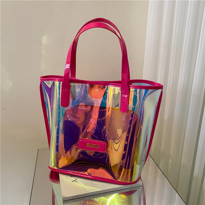 Прозрачна дамска чанта с надпис и метално закопчаване