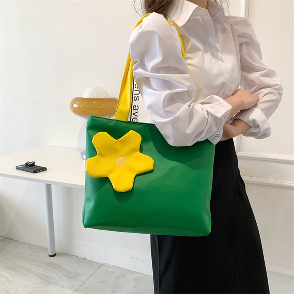 Дамска чанта от текстил няколко цвята 