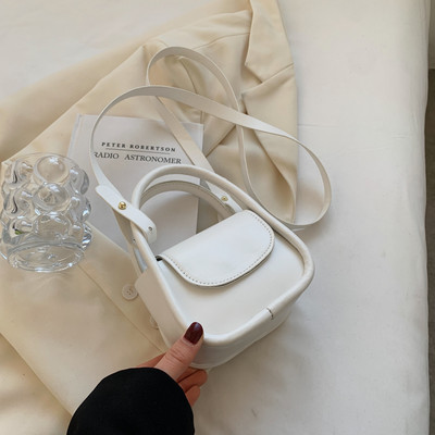 Дамска кожена чанта с дълга и къса дръжка - четири цвята