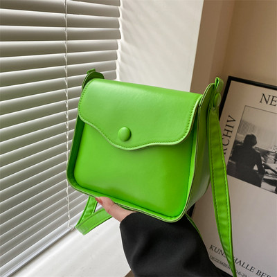 Дамска квадратна чанта с дълга дръжка - няколко цвята