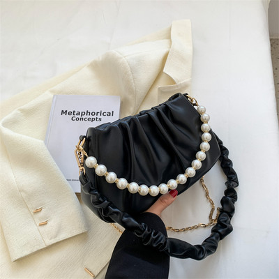 Модерна дамска чанта от еко кожа с перли