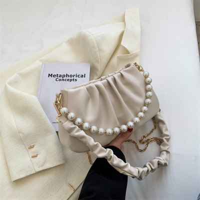 Модерна дамска чанта от еко кожа с перли