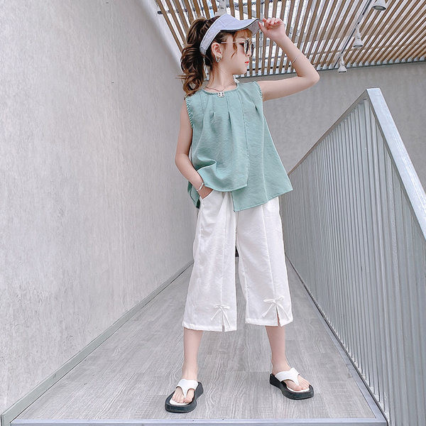 Модерен детски комплект - потник и панталон