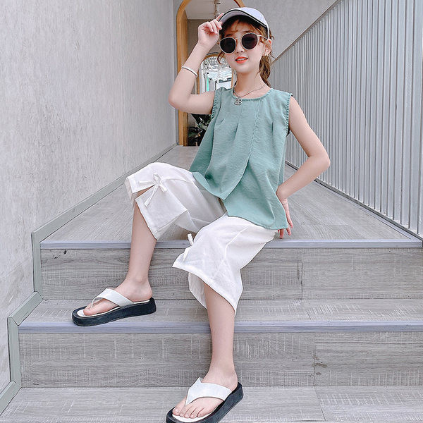 Модерен детски комплект - потник и панталон