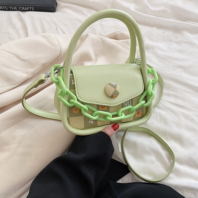 Малка карирана чанта с верижка