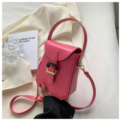 Малка ежедневна чанта с две дръжки 