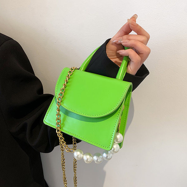 Малка дамска чанта с перли-няколко цвята