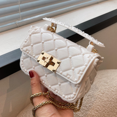 Дамска мини чанта с метална верига 