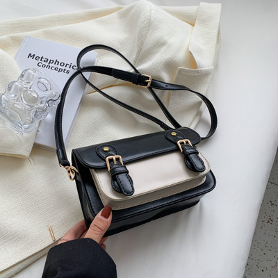 Дамска малка чанта с катарами