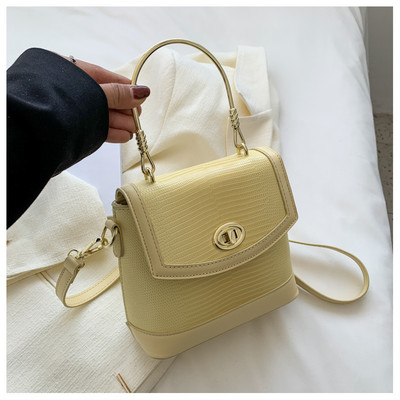 Нов модел чанта със закопчалка