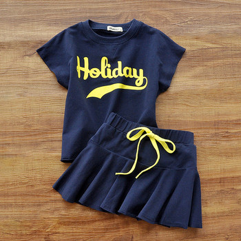 Παιδικό καλοκαιρινό μπλουζάκι με επιγραφή και φούστα