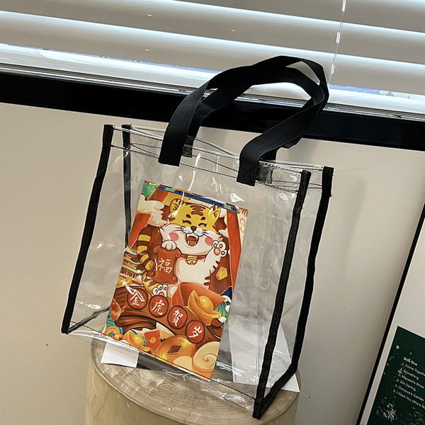 Дамска прозрачна силиконова чанта с апликация 