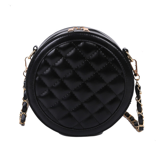 Нов модел дамска чанта от еко кожа с метална верижка