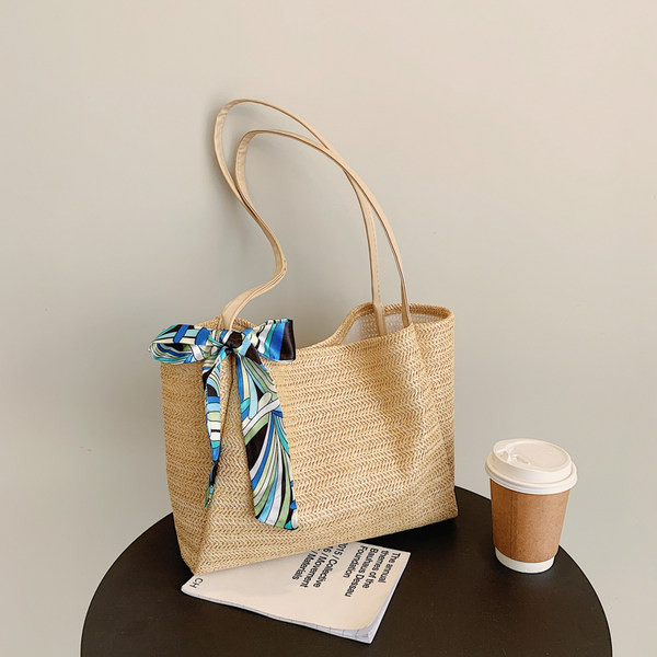 Ежедневна чанта с връзки 