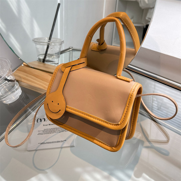 Ежедневна малка кожена чанта с две дръжки