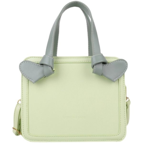 Ежедневна дамска чанта от еко кожа с дръжки