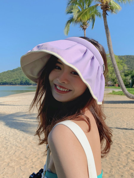 Дамска шапка-козирка с UV защита