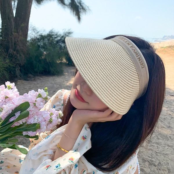 Дамска плажна сламена шапка с надпис 