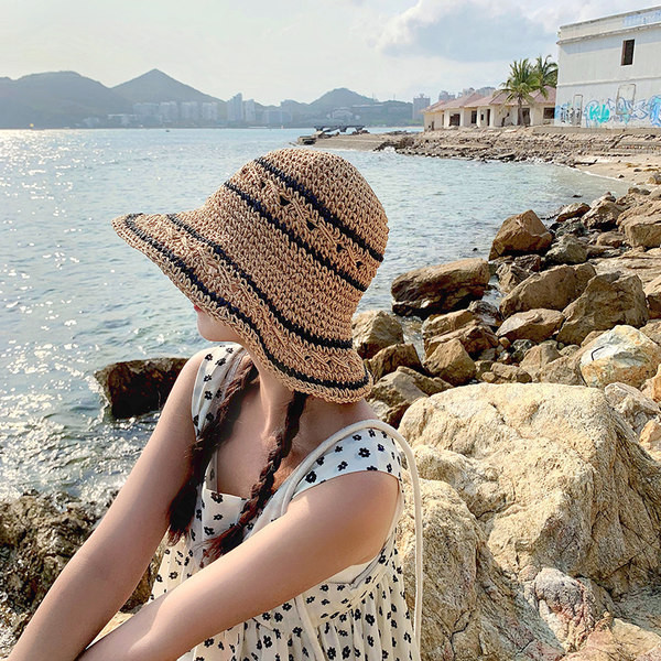 Дамска слънцезащитна сламена шапка с периферия