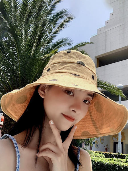 Текстилна двулицева шапка тип рибарска