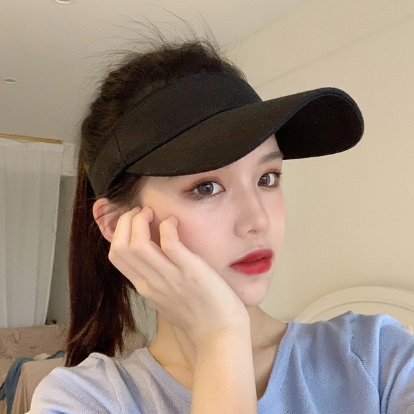 Дамска лятна шапка с козирка-слънцезащитна