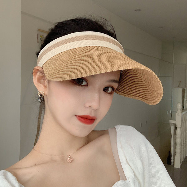 Дамска шапка тип козирка в няколко цвята