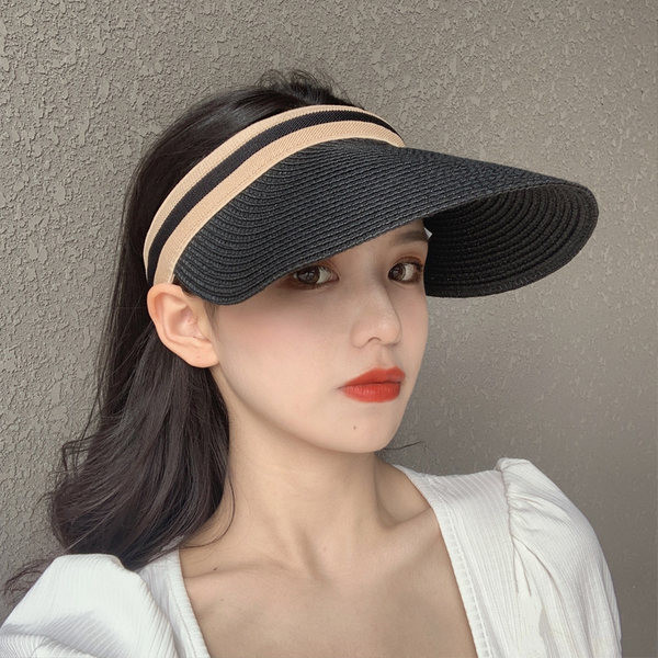 Дамска шапка тип козирка в няколко цвята