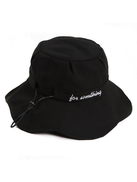 Лятна шапка с ластик и надпис