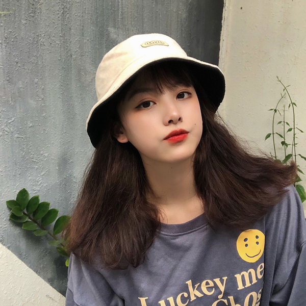 Ženski šešir tipa idiot