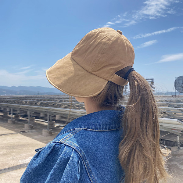 Ženska ljetna tanka kapa sa šilterom