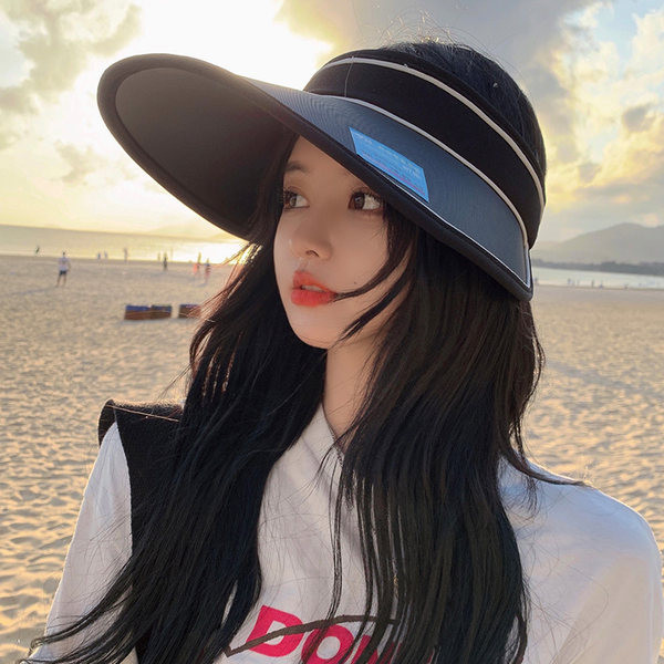 Naiste müts - visiir kolmes värvitoonis