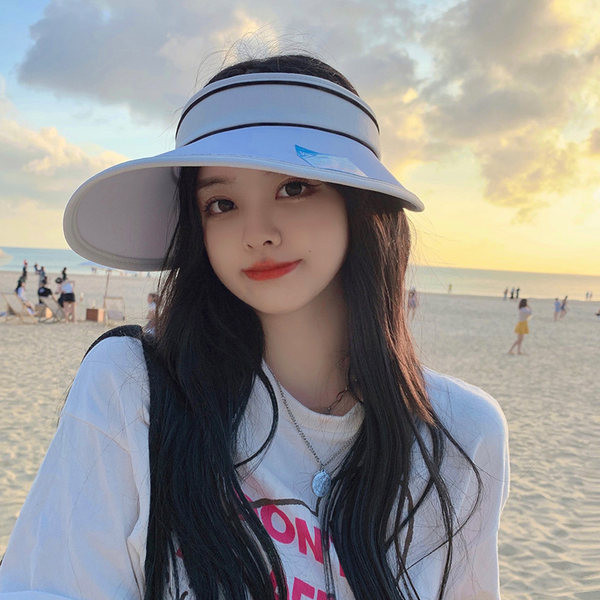 Naiste müts - visiir kolmes värvitoonis