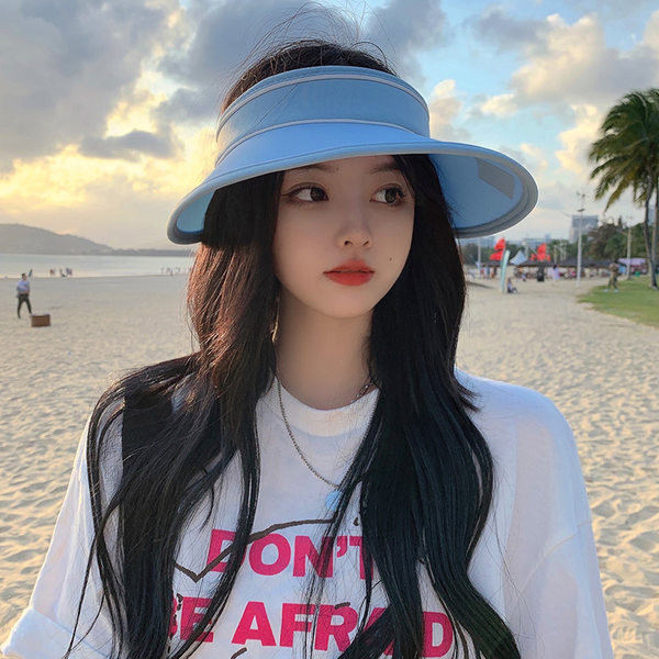 Naiste müts - visiir kolmes värvitoonis