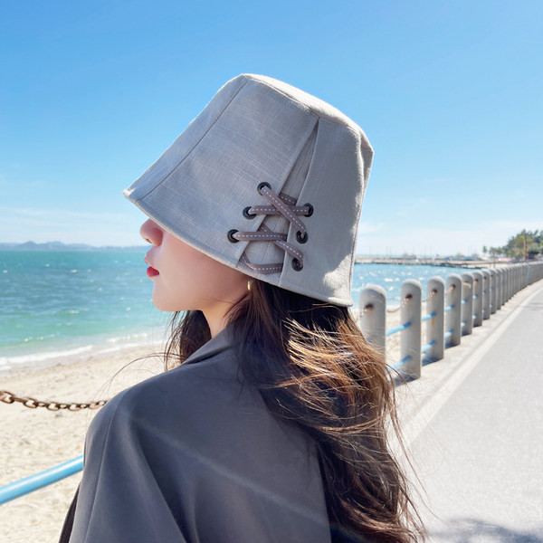 Дамска рибарска шапка с връзки