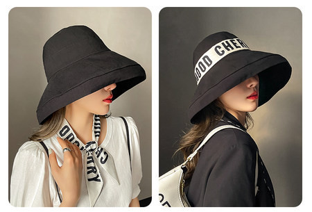 Дамска шапка тип рибарска с надпис и голяма периферия