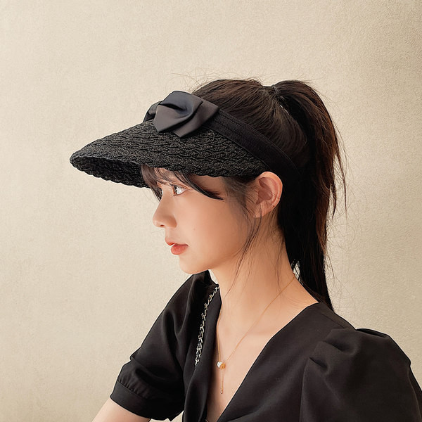 Дамска сламена козирка с панделка